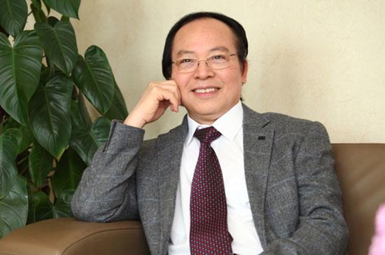 Ông Đỗ Minh Phú: “Tôi có thể khẳng định cổ đông TienPhong Bank đã có tiền sẵn trong tài khoản, chỉ chờ được chấp thuận sẽ tăng vốn ngay lập tức lên ít nhất 4.500 tỷ đồng”.