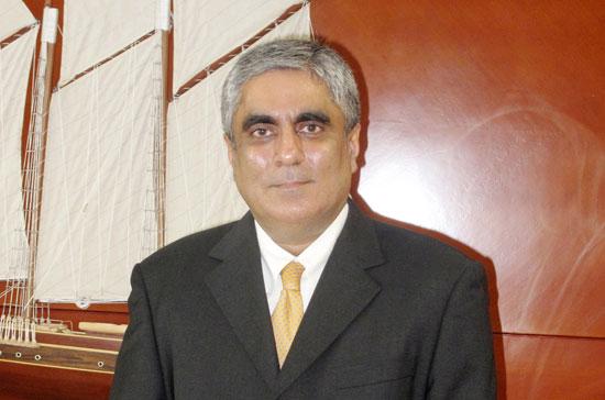 Ông Atul Malik, người Ấn Độ, đang trong quá trình tiếp nhận công việc tại Maritime Bank.