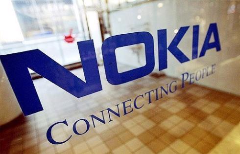  Nokia giữ ngôi vị nhà sản xuất điện thoại di động lớn nhất thế giới khá lâu, nhưng đã để tuột mất vị trí này vào tay Samsung trong quý 1 năm nay.