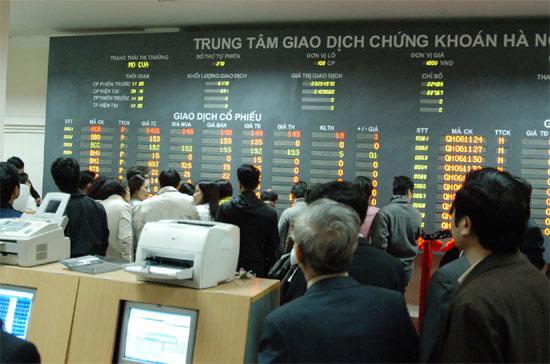 Báo Wall Street Journal dẫn báo cáo ra ngày 22/2 của Citigroup khuyến nghị, các nhà đầu tư nên có cái nhìn dài hạn về triển vọng kinh tế của Việt Nam.