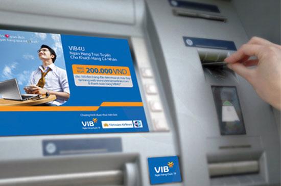 VIB cũng vừa ra mắt dịch vụ Mobile Banking phiên bản mới, thêm tiện ích cho các chủ thẻ.