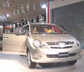 Mẫu xe Toyota Innova với 1.509 xe bán ra trong tháng 12/2006, tăng 60% so với tháng 11.