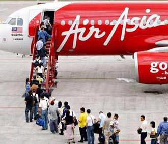 Ngày 15/4, lần đầu tiên hãng hàng không giá rẻ AirAsia (Malaysia) sẽ mở đường bay ngày Tp.HCM - Kuala Lumpur - Tp.HCM.