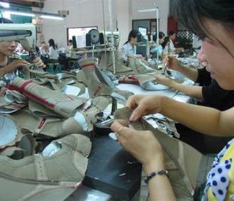 Dù sao đây cũng là kết quả thuận lợi bước đầu để các doanh nghiệp xuất khẩu giày vải Việt Nam tiếp tục duy trì và đẩy mạnh xuất khẩu mặt hàng này sang thị trường Peru.