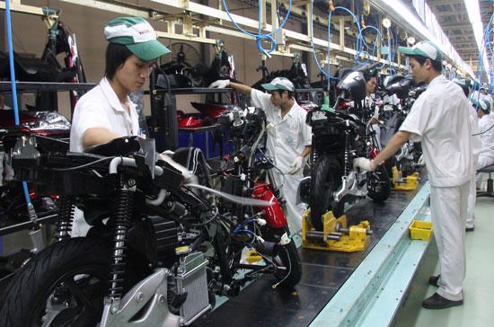  Hiện HVN đang là nhà chế tạo và lắp ráp xe máy có sản lượng lớn nhất trong số các liên doanh xe khác đang làm ăn tại Việt Nam - Ảnh: Đức Thọ.