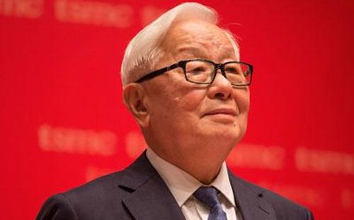 Ông Morris Chang, nhà sáng lập công ty sản xuất con chip TSMC của Đài Loan - Ảnh: Bloomberg.<br>