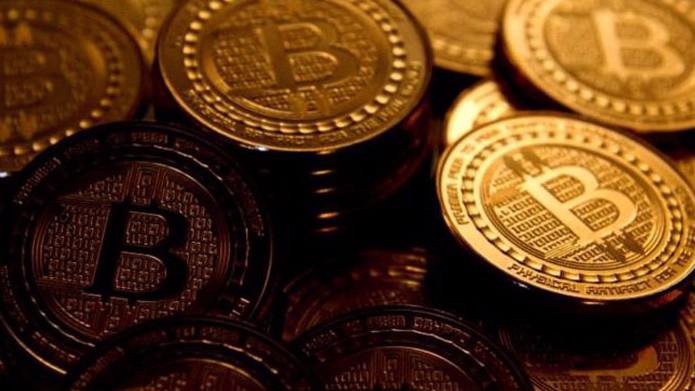 Giá của tiền ảo Bitcoin vào thời điểm đầu năm 2017 là 1.000 USD - Ảnh: Getty/BBC.