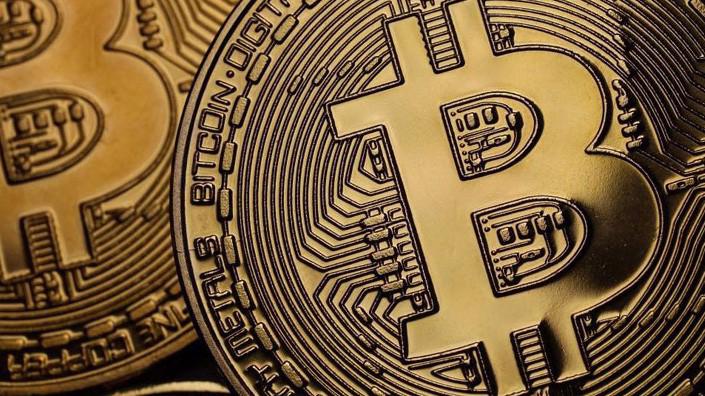 Chỉ trong 4 ngày qua, giá Bitcoin đã tăng 20%, lần lượt vượt qua các mốc 9.000 USD, 10.000 USD và 11.000 USD.