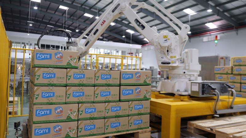 Công ty đường Quảng Ngãi (đơn vị chủ quản của Vinasoy) đã đạt lợi nhuận gộp ngành hàng sữa đậu nành ổn định quanh mốc 1.000 tỷ đồng.