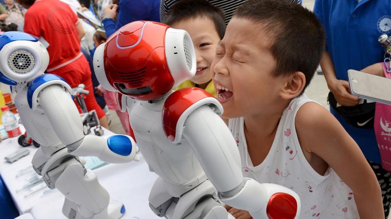 Trung Quốc được cho là đang dẫn trước Mỹ trong một số lĩnh vực của trí tuệ nhân tạo (AI) - Ảnh: Business Insider.