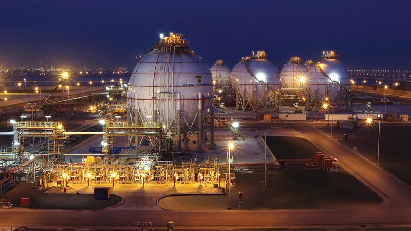 Một nhà máy lọc dầu thuộc tập đoàn dầu khí quốc gia Adnoc của UAE.