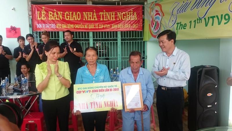 Công ty Cổ phần Phân bón Bình Điền đã triển khai nhiều chương trình hỗ trợ bà con nông dân trong cả cuộc sống và lao động sản xuất.