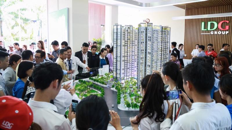 Dự án Saigon Intela ở mặt tiền đại lộ Nguyễn Văn Linh được giới thiệu vào quý 3/2017 đến nay đã đạt khoảng 70% giao dịch thành công.