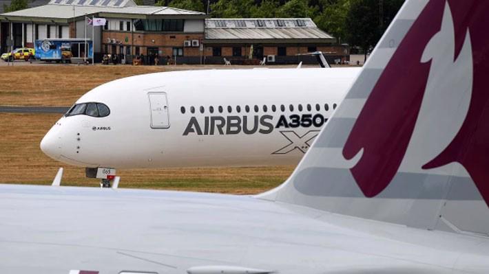 Một máy bay Airbus A350 tại triển lãm hàng không quốc tế Farnborough - Ảnh: EPA/SCMP.