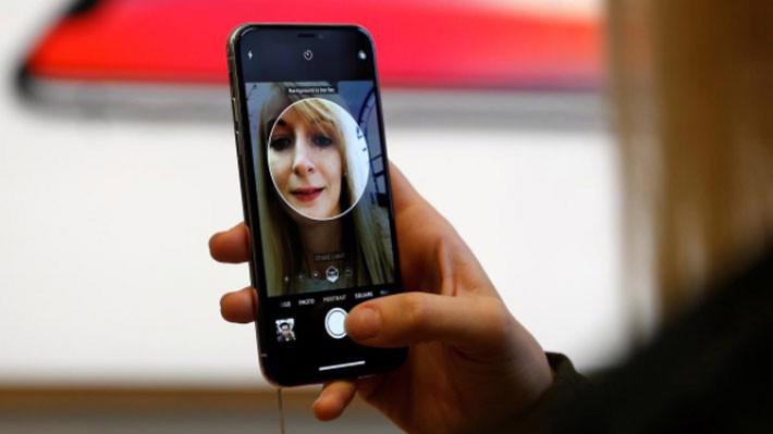 Chiếc iPhone X giúp Apple đạt kết quả kinh doanh khả quan trong quý 2 - Ảnh: Reuters.