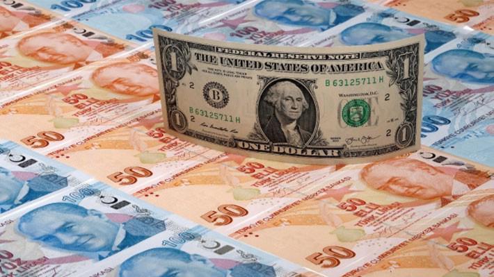 Kết thúc phiên giao dịch ngày thứ Tư, tỷ giá đồng Lira so với USD tăng khoảng 6%, đạt mức 6 Lira đổi 1 USD - Ảnh: Reuters.