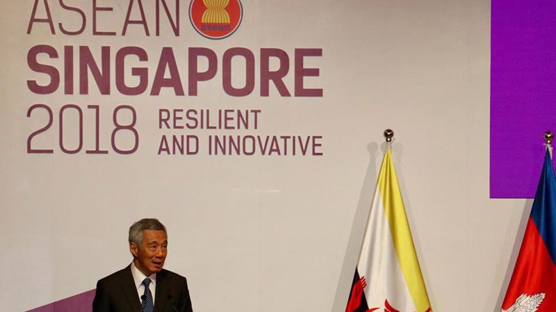 Thủ tướng Singapore Lý Hiển Long phát biểu tại lễ khai mạc các cuộc gặp ASEAN tại Singapore ngày 29/8 - Ảnh: Nikkei.