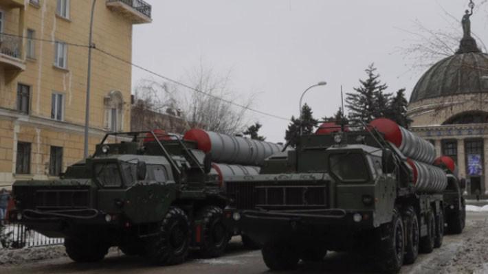 Hệ thống tên lửa S-400 của Nga - Ảnh: Reuters.
