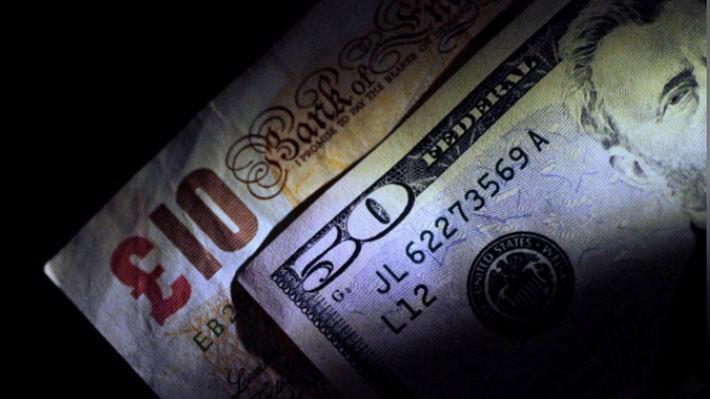 Đồng Bảng Anh đang dẫn đầu sự tăng giá của các đồng tiền chủ chốt so với USD - Ảnh: Reuters.