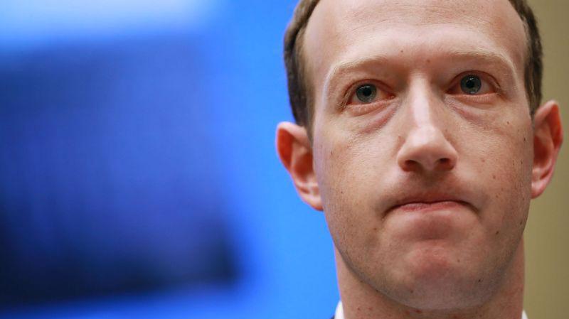 Giám đốc điều hành (CEO) Facebook, ông Mark Zuckerberg.