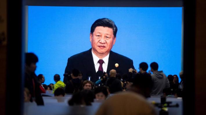 Một màn hình lớn phát hình ảnh Chủ tịch Trung Quốc Tập Cận Bình tại Hội chợ Nhập khẩu Quốc tế Thượng Hải (CIIE) hôm 5/11 - Ảnh: Reuters.