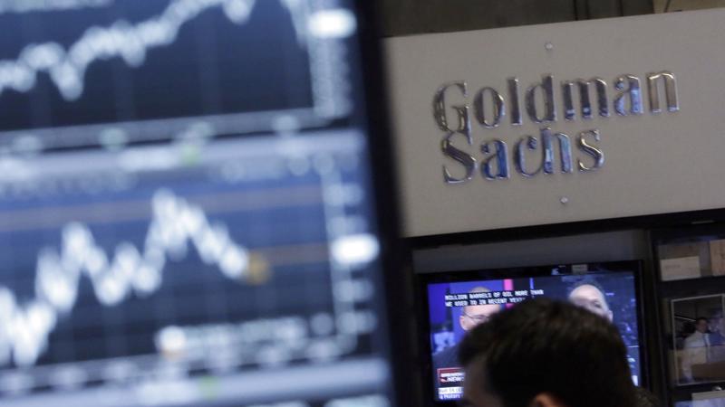 Về lý thuyết, giấy phép hoạt động ngân hàng của Goldman Sachs có thể bị thu hồi, dù một số chuyên gia pháp luật cho rằng Chính phủ Mỹ nhiều khả năng sẽ không đi xa đến như vậy.