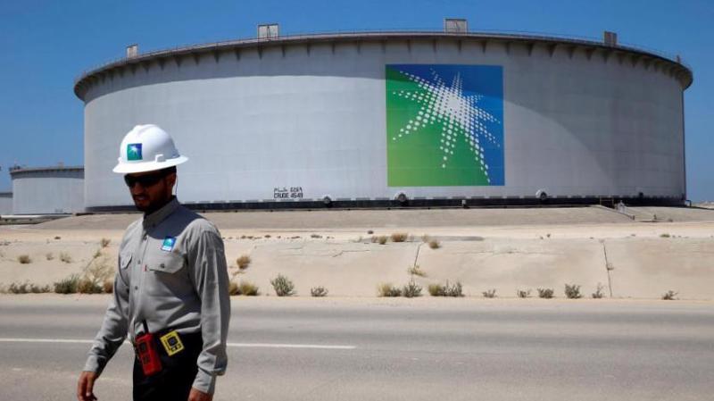 Tập đoàn quốc doanh Saudi Aramco của Saudi Arabia là công ty dầu khí lớn nhất thế giới.