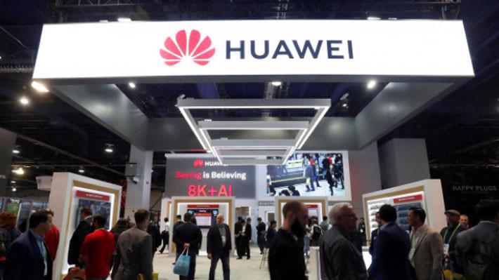 Một gian hàng của Huawei tại triển lãm công nghệ CES ở bang Nevada, Mỹ, hôm 9/1- Ảnh: Reuters.