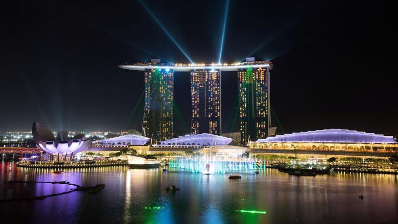 Tổ hợp khách sạn-sòng bạc Marina Bay Sands ở Singapore - Ảnh: Bloomberg.