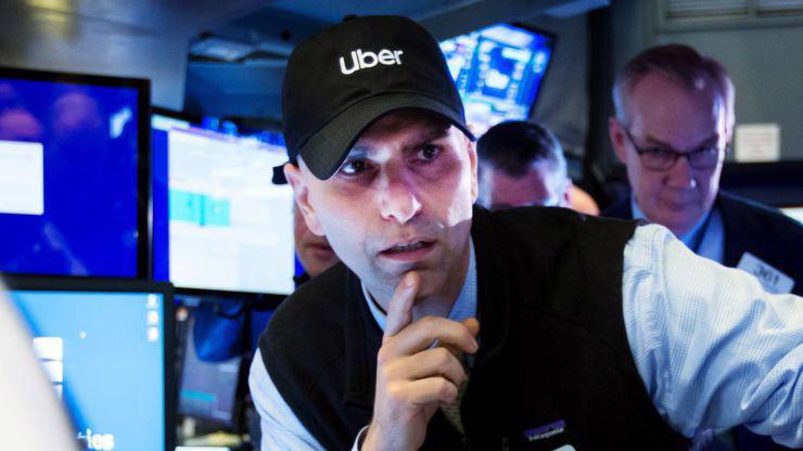 Các nhà giao dịch trên sàn NYSE ở New York, Mỹ, trong phiên chào sàn của cổ phiếu Uber hôm 10/5 - Ảnh: Getty/CNBC.