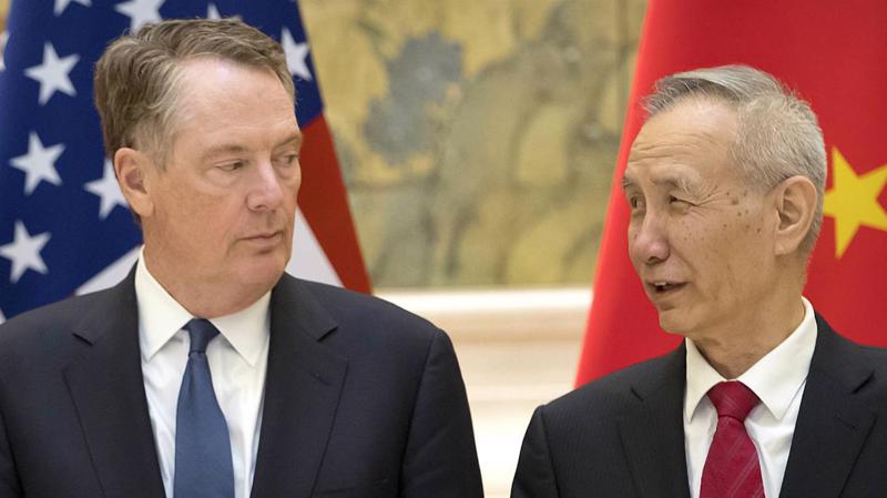Đại diện thương mại Mỹ (USTR) Robert Lighthizer (trái) và Phó thủ tướng Trung Quốc Lưu Hạc - Ảnh: Reuters.