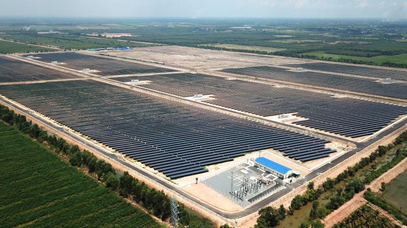 Toàn cảnh dự án Nhà máy điện mặt trời TTC Đức Huệ do Hawee IDC làm tổng thầu EPC.