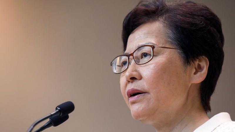 Trưởng đặc khu hành chính Hồng Kông Carrie Lam - Ảnh: Bloomberg.