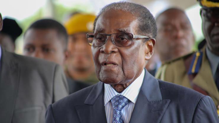 Cựu Tổng thống Robert Mugabe của Zimbabwe - Ảnh: Getty/CNBC.