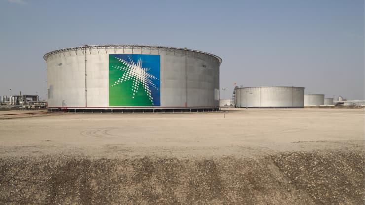 Một cơ sở dầu lửa của Saudi Arabia - Ảnh: Getty/CNBC.