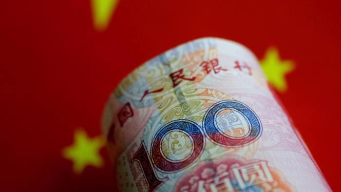 Sau cuộc khủng hoảng tài chính toàn cầu 2008, nhà chức trách Trung Quốc đã cho phép diễn ra sự tăng trưởng tín dụng bùng nổ - Ảnh: Reuters/FT.<br>