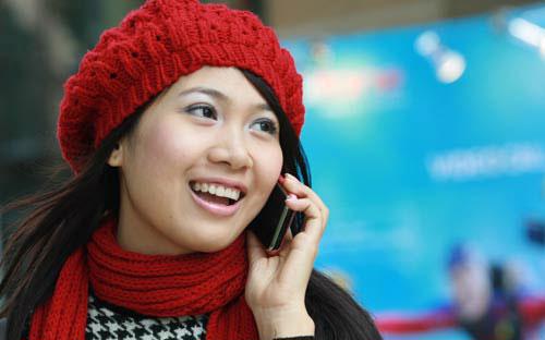 Khách hàng có thể đăng nhập vào mạng On Air và sử dụng dịch vụ thoại, SMS, GPRS.