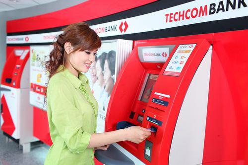 Sử dụng các dịch vụ ngân hàng hiện nay tiện lợi hơn trước rất nhiều nhờ công nghệ.<br>