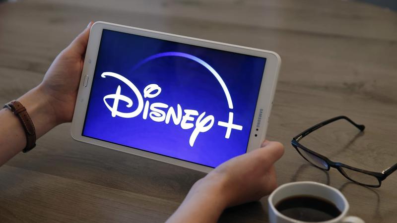 Disney+ có mức phí 6,99 USD/tháng - Ảnh: Getty Images.