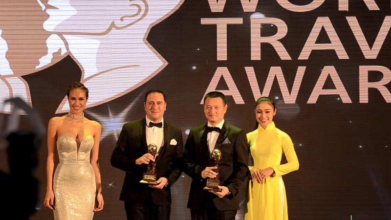 Đại diện Sun Group tại lễ trao giải World Travel Awards 2017 (WTA). 