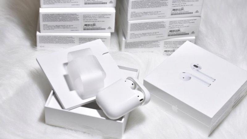 Tai nghe không dây Airpod của Apple hiện được sản xuất tại Trung Quốc bởi các nhà cung cấp Inventec, Luxshare-ICT và GoerTek.