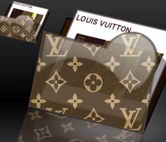 LVMH đã kiện eBay, cho rằng eBay không có những biện pháp thích hợp để kiểm duyệt và ngăn chặn các mặt hàng nhái túi xách Louis Vuitton được bán đấu giá trên mạng thương mại trực tuyến nổi tiếng này.
