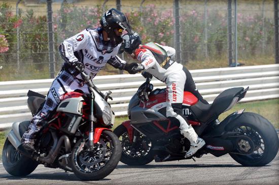 Tuần lễ Ducati mang đến những màn diễn vô cùng đẹp mắt - Ảnh: Ducati.