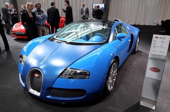 Bugatti Veyron 16.4 Grand Sport là một trong những mẫu xe nhanh nhất thế giới - Ảnh: Getty.