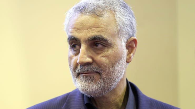 Tướng Qassim Soleimani của Iran, người vừa thiệt mạng trong một cuộc không kích của Mỹ ở Baghdad - Ảnh: Getty/CNBC.