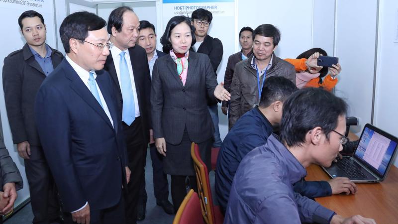 Phó thủ tướng Phạm Bình Minh thị sát trung tâm báo chí Quốc tế Hội nghị thượng đỉnh Mỹ- Triều Tiên lần thứ 2 tại Hà Nội - Ảnh: CTV 