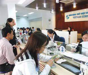 Giao dịch tại một chi nhánh của Eximbank.