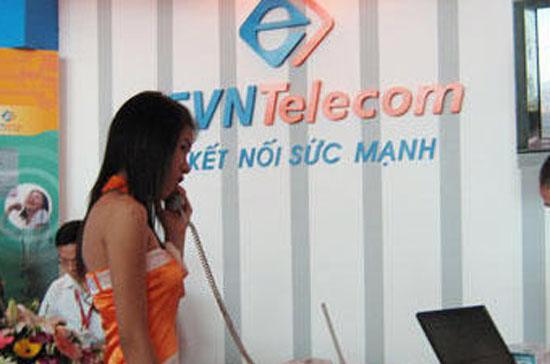 Hai công ty "mẹ-con" FPT sẽ cùng nắm giữ hơn 50% vốn điều lệ của EVN Telecom.