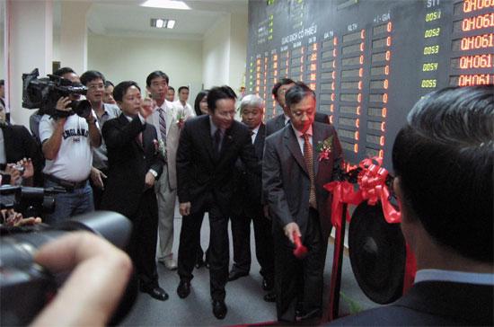 Thị trường chứng khoán Việt Nam vẫn đang trên đường tìm lại thủa hoàng kim như thời kỳ 2006 - 2007.