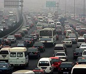 Ô nhiễm môi trường đang là vấn đề nóng tại nhiều thành phố của Trung Quốc.
